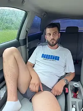 Stripchat Watch Live Sex Cams of Pablo_Hornyguy95