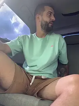 Stripchat Sex Chat of Pablo_Hornyguy95