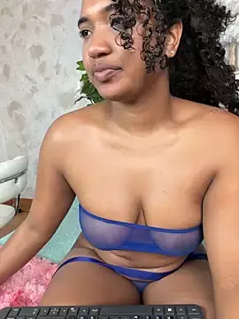 Stripchat Adult Video Chat of MilaTeenX