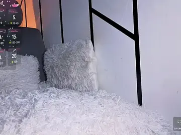 Stripchat Watch Live Sex Cams of Angel-dragun