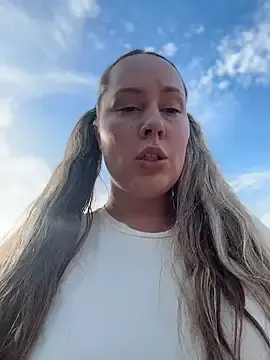 Stripchat Private Sex Chat of Mona_Plus
