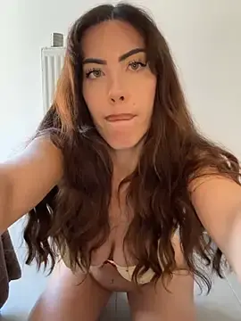 Stripchat Best Webcam of Eyline