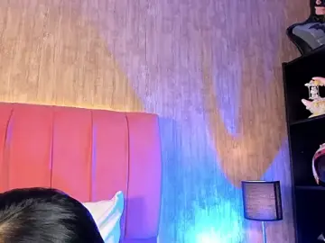 Stripchat Watch Live Sex Cams of Kendra_kobein