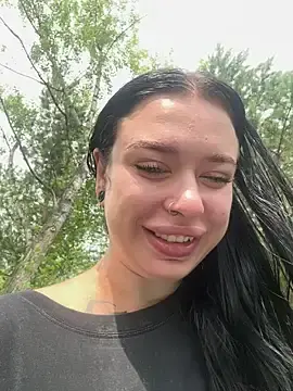 Stripchat Live Sex of AlishaOfThorns