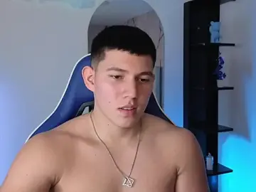 Stripchat Adult Webcams of JamesCr_