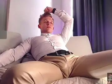 Stripchat Live Porn of S3Xyes