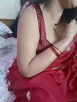 Stripchat Sex Cam of kaamuk_shweta