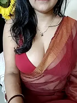 Stripchat Sex Cam of kaamuk_shweta