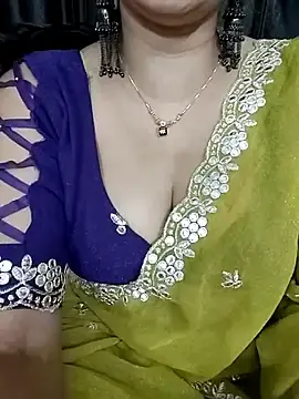 Stripchat Sex Cam of kaamuk_shweta