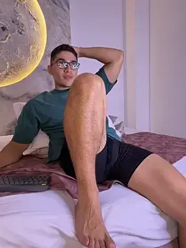Stripchat Live Sex Cam of JeffDaltton