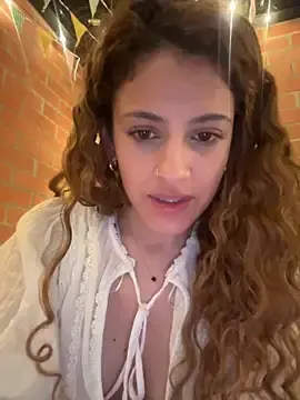 Stripchat Watch Live Sex Cams of alana15