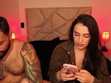 Stripchat Free Porn Cam of teseo_and_afroditha_