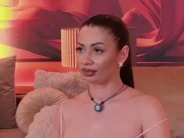 Stripchat Adult Webcams of RubyLuxee