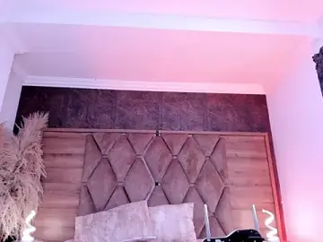 Stripchat Free Porn Cam of ScarletEvanss_