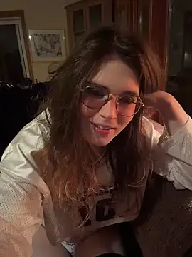 Stripchat Adult Webcam of cutypiefull