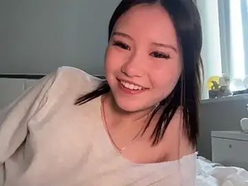 Stripchat Sex Cam of luvvivii