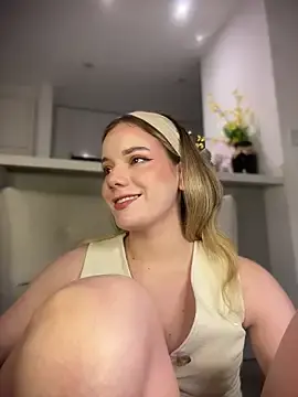 Stripchat Nude Webcam of NicoleCut