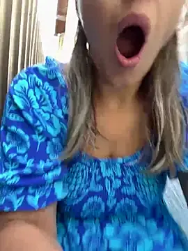 Stripchat Free Porn Cam of ladywithbigass