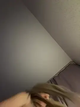 Stripchat Live Sex Cam of xDinnax
