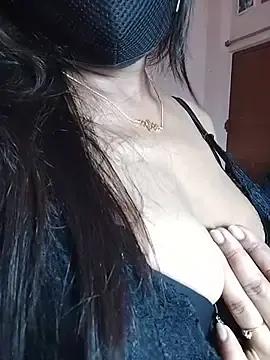 Stripchat Adult Webcam of Bengalibeauty96
