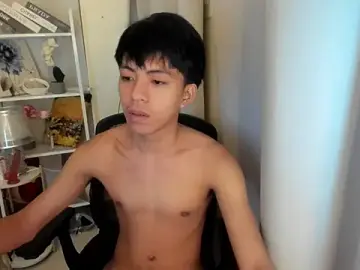 Stripchat Live Porn of davincihugecock