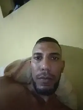 Stripchat Free Porn Cam of UnreadyChutzpa