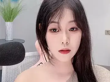 Stripchat Adult Webcam of smalldaiwang