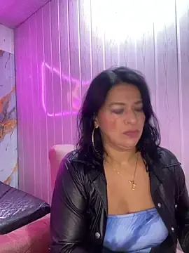 Stripchat Free Live Porn of Selin_mehott