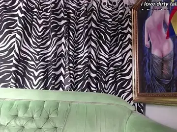 Stripchat Best live sex cam show of mia_beatles