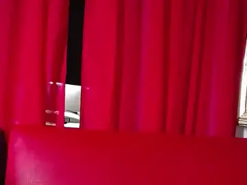 Stripchat Free Live Porn of mia_beatles
