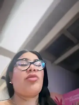 Stripchat Free Live Porn of Issane_Peru
