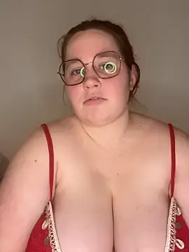 Stripchat Live Sex Cam of Miss_pow_bi_93