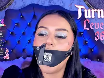 Stripchat Adult Video Chat of SoffiQueen