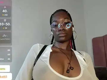 Stripchat Best live sex cam show of Tahira_21_