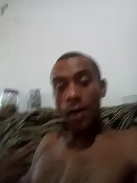 Stripchat Sex Cam of Roludobsb18cm