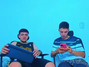 Stripchat Free Porn Cam of Thomas-Wil