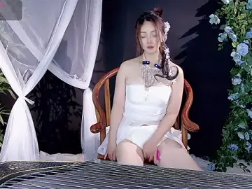 Stripchat Live Porn of rongrong-9191