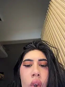 Stripchat Free Porn Cam of clarachanelricek