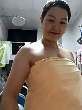 Stripchat Watch Live Sex Cams of Jennie_dogy