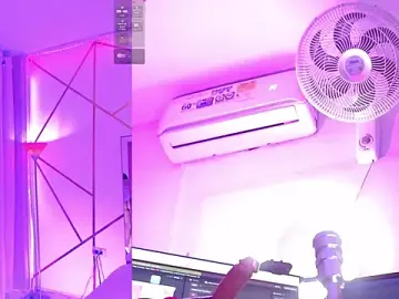 Stripchat Live Sex Cam of LeahVegas