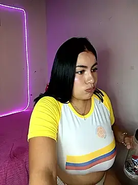 Stripchat Best live sex cam show of SerenaDupont_
