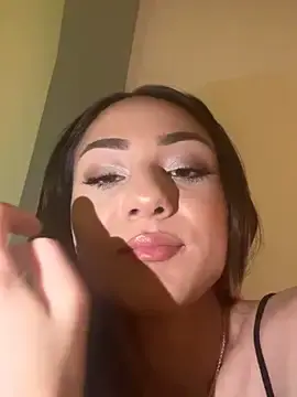 Stripchat Free Porn Cam of LioraX69