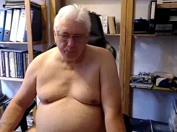 Stripchat Live Porn of SchwanzhureXXL