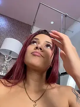 Stripchat Live Sex Cam of amber_sparkle