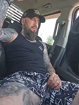 Stripchat Adult Webcam of Beardedtattood