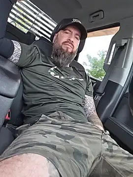 Stripchat Best live sex cam show of Beardedtattood