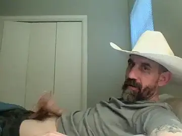 Stripchat Live Sex Cam of old_Domino
