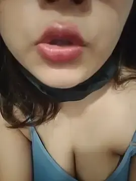 Stripchat Adult Webcams of Cute_Riddhi