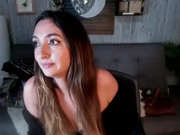Stripchat Live Sex of Alucarda666