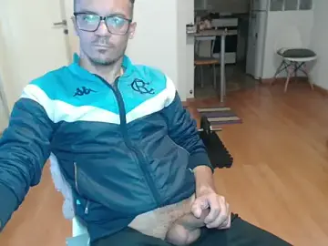 Stripchat Best Webcam of guachin_hunk